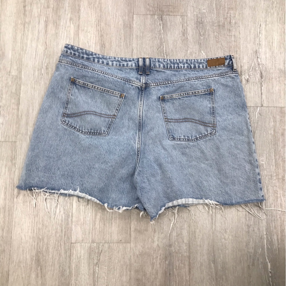 FatFace Denim Women's Shorts - size 18 - Picture 2 of 4